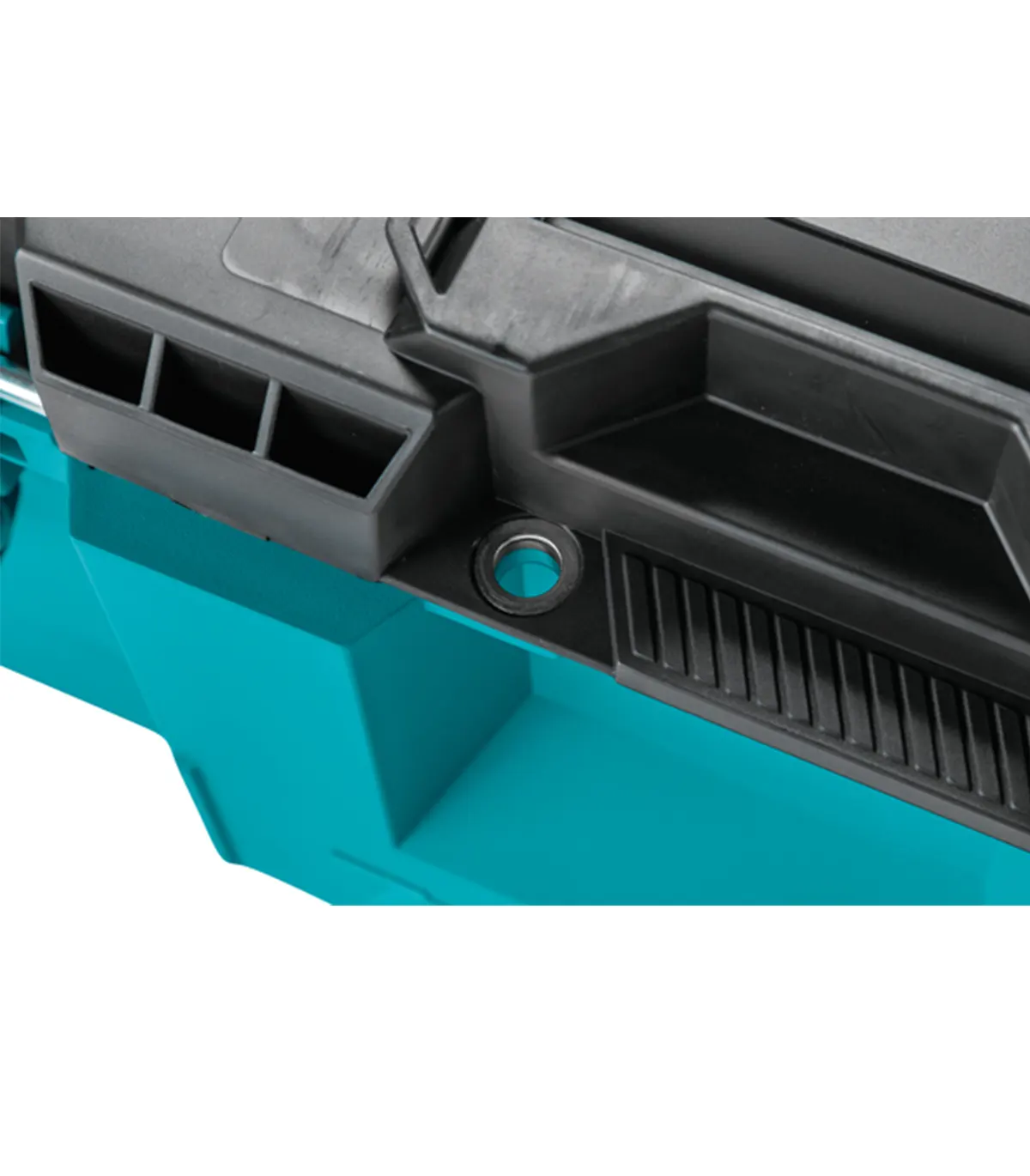 Makita MAKTRAK – Prijenosna kutija za alat 81,9 l P-91001