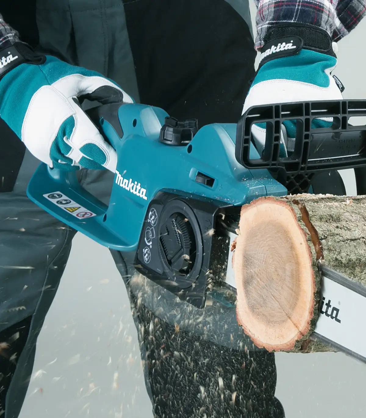 Makita – Električna lančana pila UC3541A