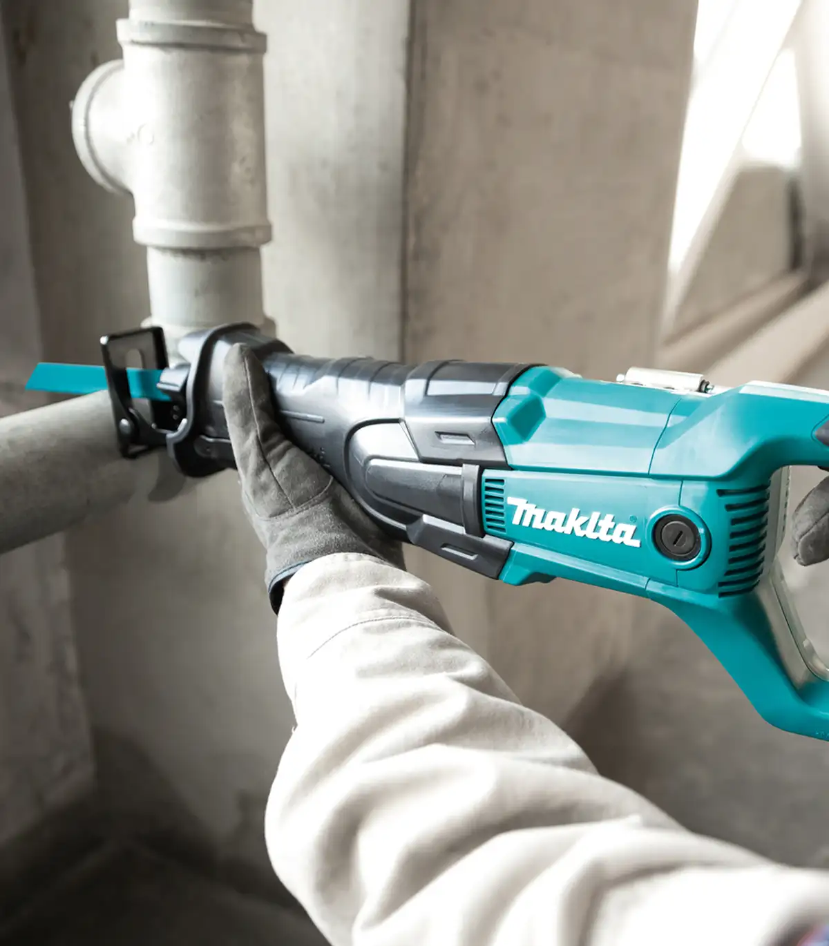 Makita – Recipročna pila JR3061T