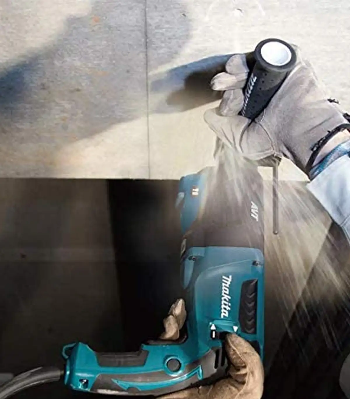 Makita – Bušilica-čekić HR2631F